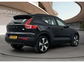 Volvo XC40 thumbnail 4