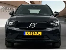 Volvo XC40 thumbnail 6