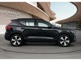 Volvo XC40 thumbnail 8