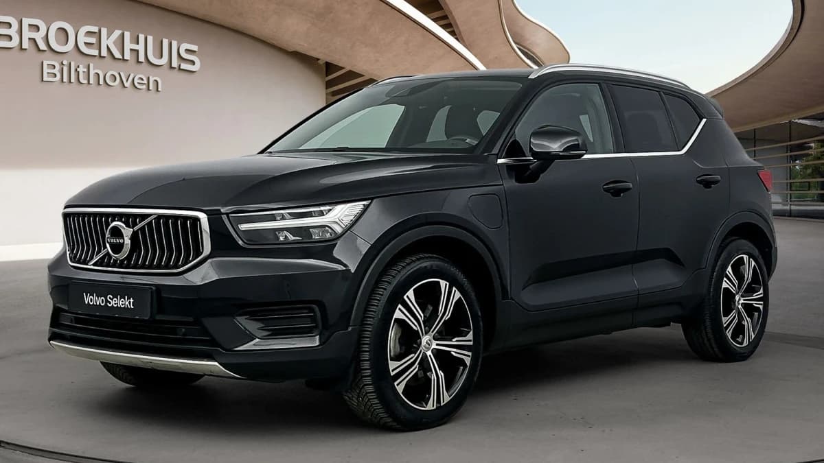 Volvo XC40 — foto 1