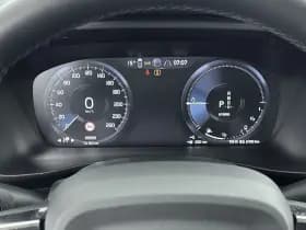 Volvo XC40 thumbnail 12