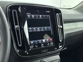 Volvo XC40 thumbnail 16