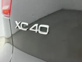Volvo XC40 thumbnail 18