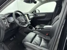 Volvo XC40 thumbnail 22
