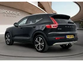 Volvo XC40 thumbnail 5