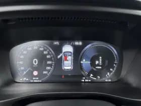 Volvo XC40 thumbnail 22