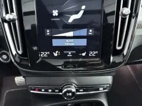 Volvo XC40 thumbnail 10