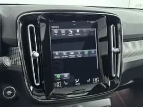Volvo XC40 thumbnail 13