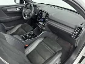 Volvo XC40 thumbnail 24
