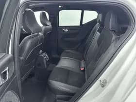 Volvo XC40 thumbnail 32