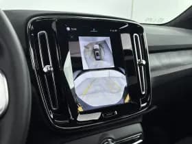 Volvo EX40 thumbnail 14