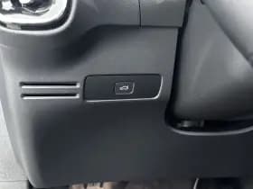 Volvo EX40 thumbnail 19