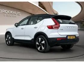 Volvo EX40 thumbnail 4