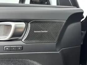 Volvo EX40 thumbnail 15