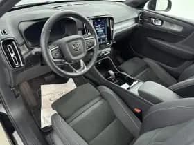 Volvo EX40 thumbnail 21