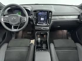 Volvo EX40 thumbnail 24