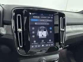 Volvo EX40 thumbnail 26