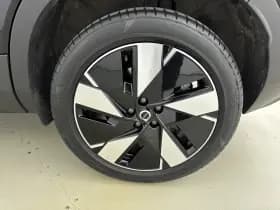 Volvo EX40 thumbnail 38
