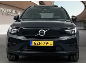 Volvo EX40 thumbnail 5