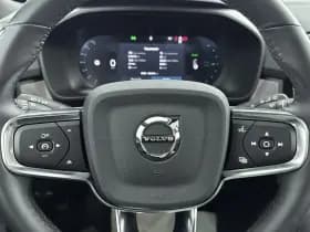 Volvo EX40 thumbnail 10