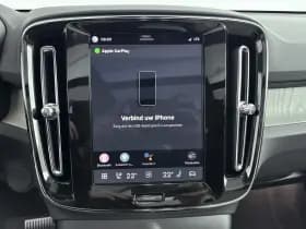 Volvo EX40 thumbnail 11