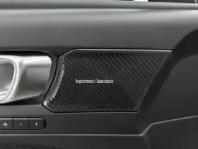 Volvo EX40 thumbnail 15