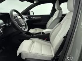 Volvo EX40 thumbnail 42
