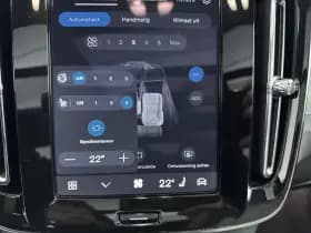 Volvo EX40 thumbnail 9