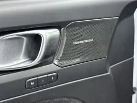 Volvo EX40 thumbnail 15