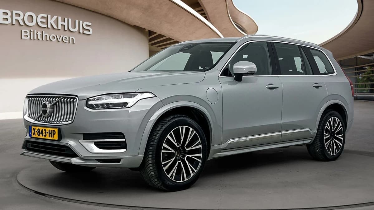 Volvo XC90 — foto 1