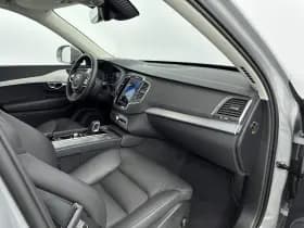 Volvo XC90 thumbnail 21