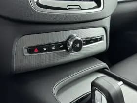 Volvo XC90 thumbnail 29