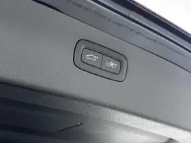 Volvo XC90 thumbnail 24