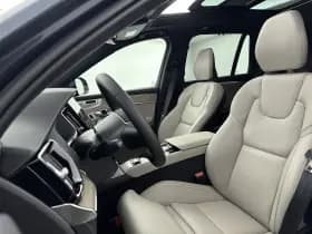 Volvo XC90 thumbnail 35