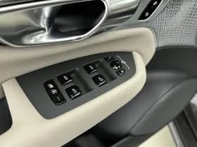Volvo XC90 thumbnail 15
