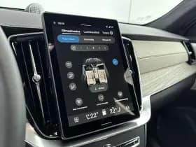 Volvo XC90 thumbnail 18