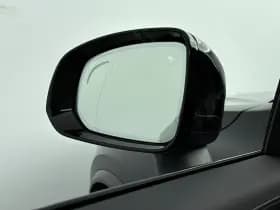 Volvo XC90 thumbnail 21