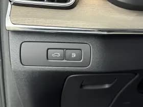 Volvo XC90 thumbnail 25