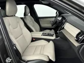 Volvo XC90 thumbnail 30
