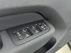 Volvo XC60 thumbnail 32