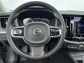 Volvo XC60 thumbnail 9