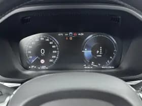 Volvo XC60 thumbnail 10