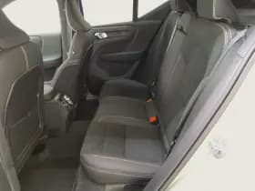Volvo XC40 thumbnail 13