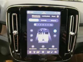 Volvo XC40 thumbnail 10