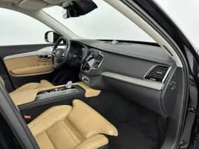 Volvo XC90 thumbnail 22