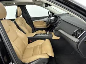 Volvo XC90 thumbnail 34