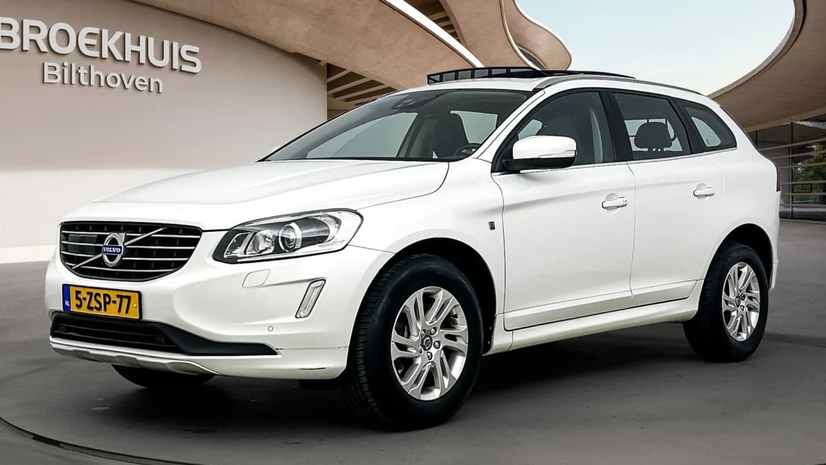 Volvo XC60 — foto 1