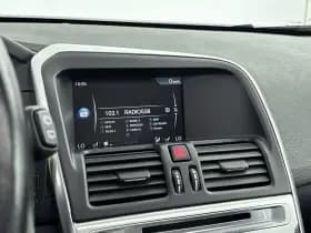 Volvo XC60 thumbnail 24