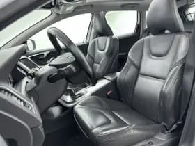 Volvo XC60 thumbnail 32