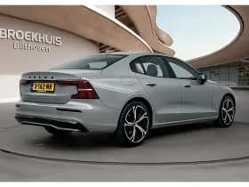Volvo S60 thumbnail 3
